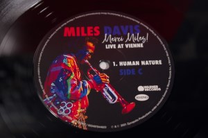 Merci Miles - Live at Vienne (12)
